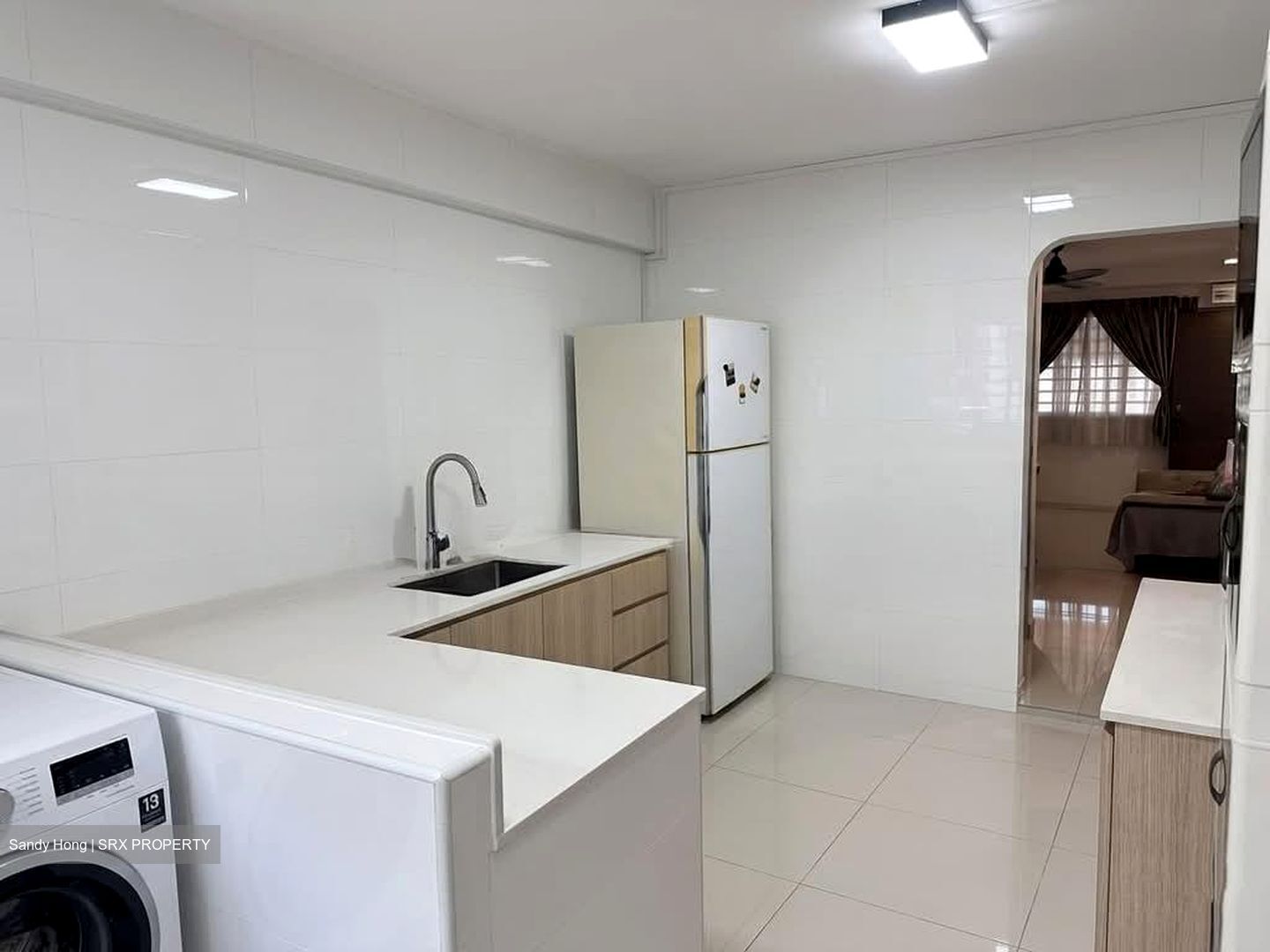 Blk 241 Jurong East Street 24 (Jurong East), HDB 3 Rooms #572955611